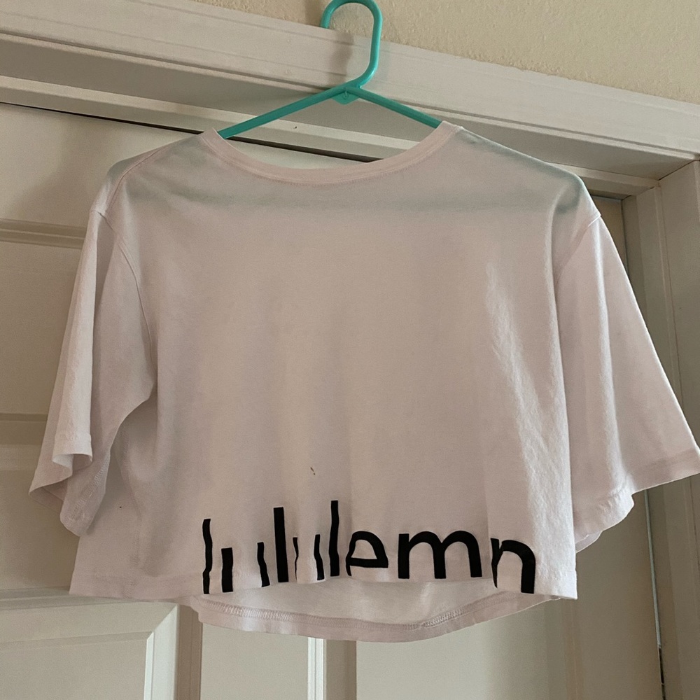 Lululemon Crop Tee